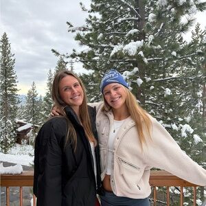 Meet your Posher, Lily